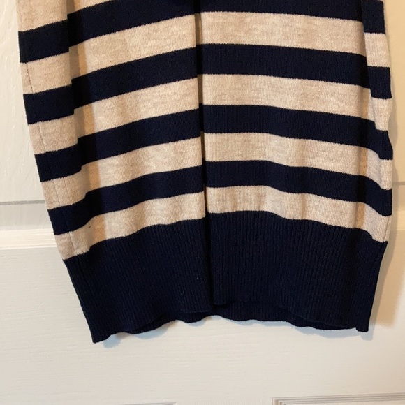 Navy and Tan Sweater Dress - Picture 4 of 9